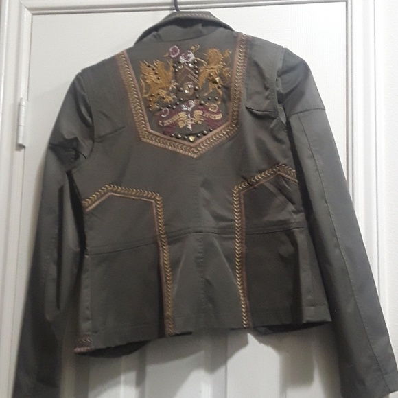 Jacket - Picture 2 of 4